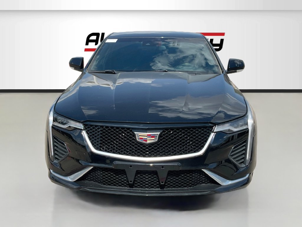 Used 2025 Cadillac CT4 Luxury w/ Cold Weather Package RWD image 2