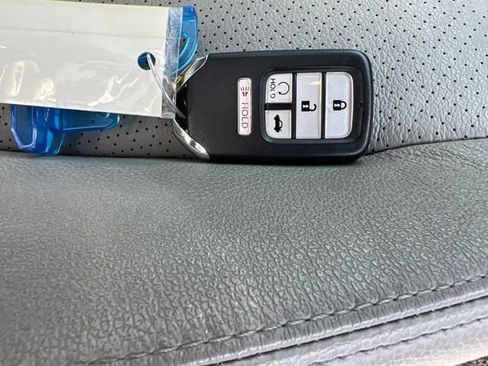Used 2017 Honda Accord EX-L image 40