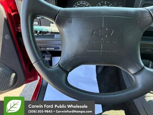 Used 1997 Chevrolet Blazer LS w/ Preferred Equipment Group AWD/4WD image 15