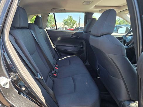 Used 2024 Toyota Corolla Cross LE w/ Moonroof Package AWD/4WD image 11