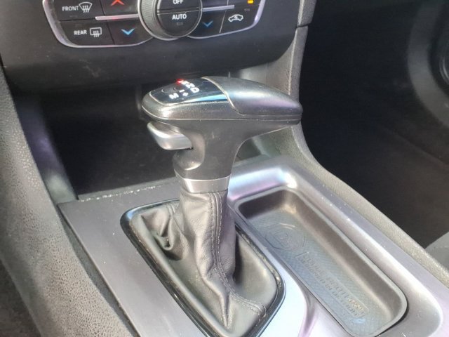 Used 2018 Dodge Charger R/T w/ Blacktop Package RWD image 18