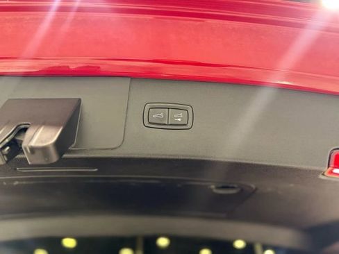 Used 2021 Porsche Cayenne S image 37