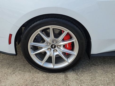 Used 2025 Ford Mustang GT Premium RWD image 7