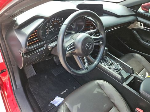 Used 2022 MAZDA MAZDA3 s image 17