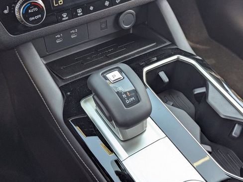 New 2026 Mitsubishi Outlander LE FWD image 20