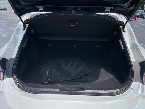 Used 2021 Toyota Corolla SE FWD image 11