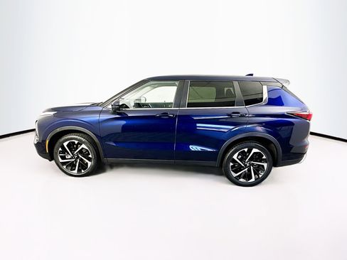 Used 2024 Mitsubishi Outlander SE FWD image 4