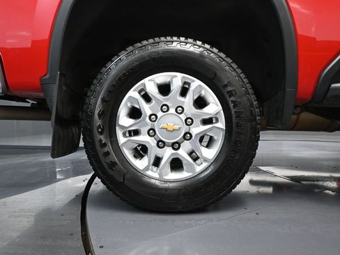 Used 2024 Chevrolet Silverado 2500 LTZ w/ LTZ Plus Package AWD/4WD image 17