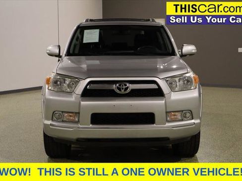Used 2013 Toyota 4Runner SR5 w/ Convenience Pkg image 2