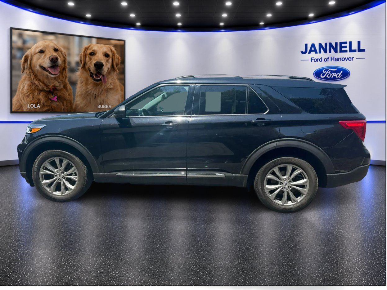 Used 2023 Ford Explorer XLT w/ Equipment Group 202A AWD/4WD image 9