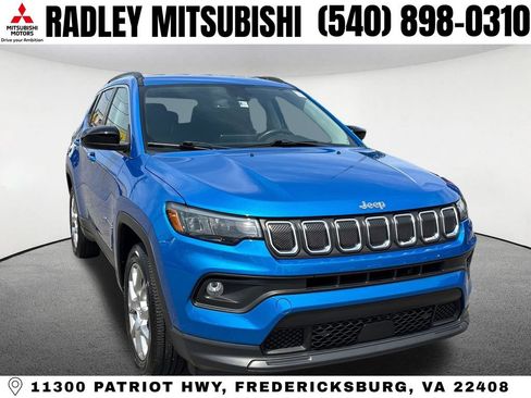 Used 2022 Jeep Compass Latitude AWD/4WD image 21