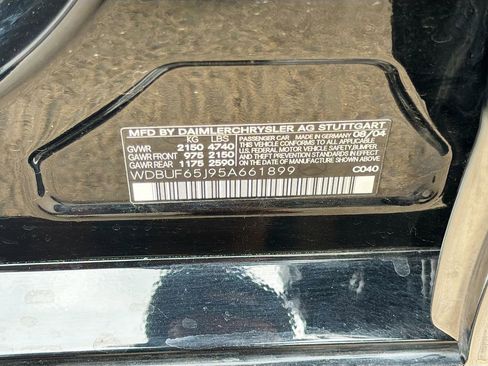 Used 2005 Mercedes-Benz E 320 Sedan image 38