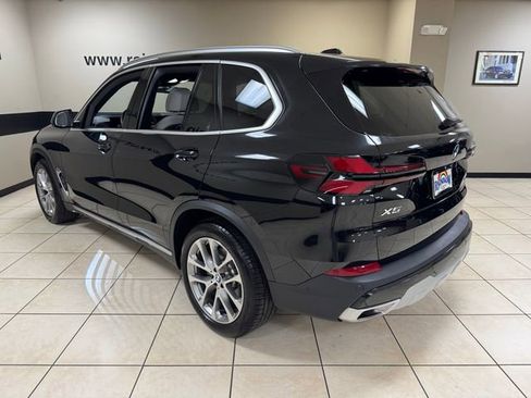 Used 2025 BMW X5 xDrive40i w/ Climate Comfort Package AWD/4WD image 4