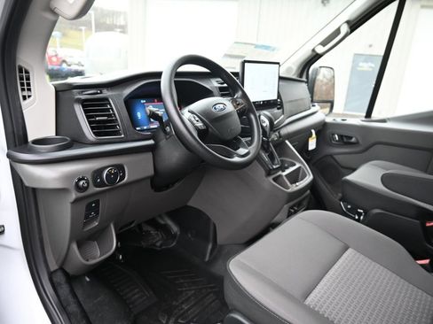 New 2026 Ford Transit 250 148 Medium Roof image 22