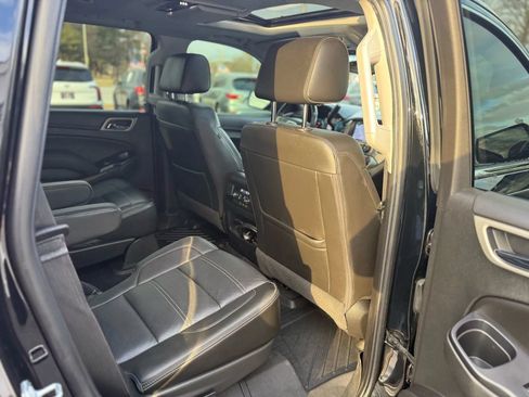 Used 2019 GMC Yukon Denali w/ Denali Ultimate Package AWD/4WD image 49