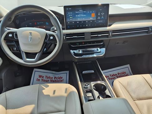 Used 2024 Lincoln Corsair Grand Touring w/ Equipment Group 301A image 9