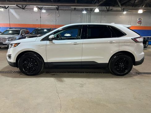 Used 2017 Ford Edge SEL w/ Equipment Group 201A AWD/4WD image 6