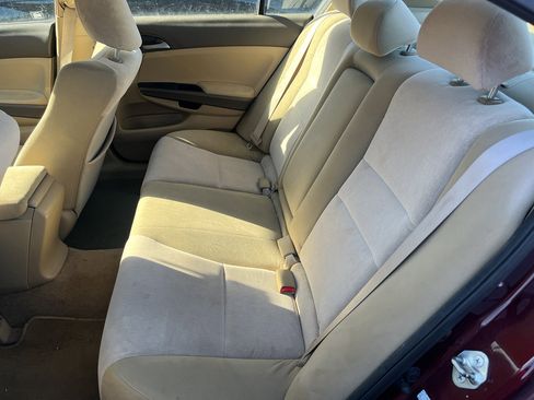 Used 2010 Honda Accord LX image 8