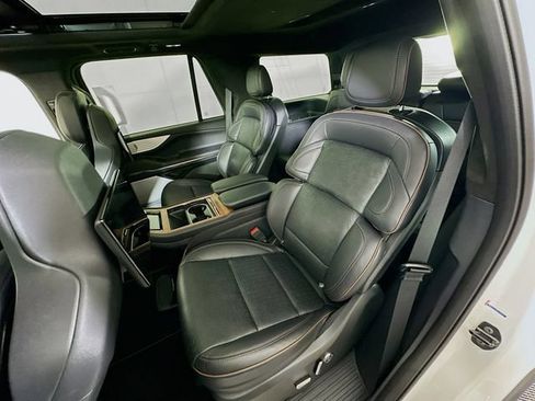 Certified 2025 Lincoln Navigator Black Label AWD/4WD image 29