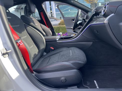 Certified 2025 Mercedes-Benz C 43 AMG 4MATIC Sedan image 35