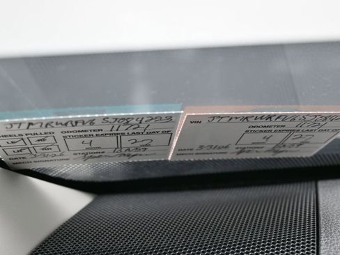 Used 2025 Toyota RAV4 XLE image 10