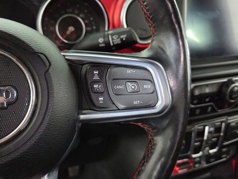 Used 2020 Jeep Gladiator Rubicon w/ Dual Top Group image 17