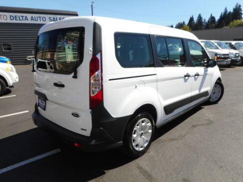 Used 2016 Ford Transit Connect XL FWD image 7
