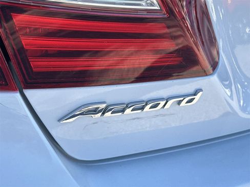 Used 2016 Honda Accord EX-L image 11