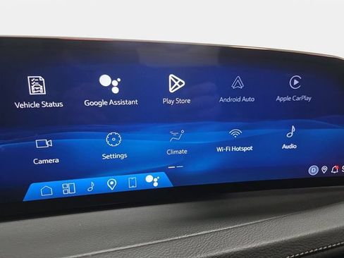 Certified 2025 Cadillac XT4 Premium Luxury AWD/4WD image 18
