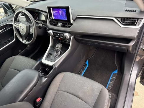 Used 2023 Toyota RAV4 XLE FWD image 16