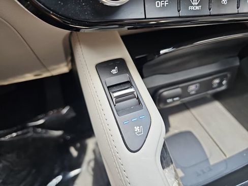 Used 2024 Kia Telluride EX FWD image 30