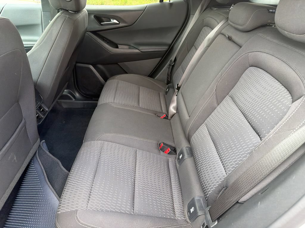 Used 2025 Chevrolet Equinox LT FWD image 20
