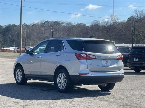 Used 2018 Chevrolet Equinox LT image 5