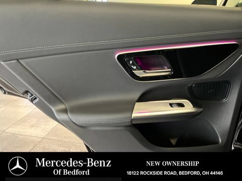Used 2026 Mercedes-Benz GLC 300 4MATIC image 14