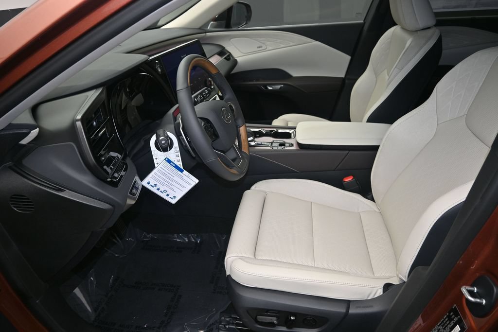 New 2026 Lexus RX 350 w/ Convenience Package AWD/4WD image 10