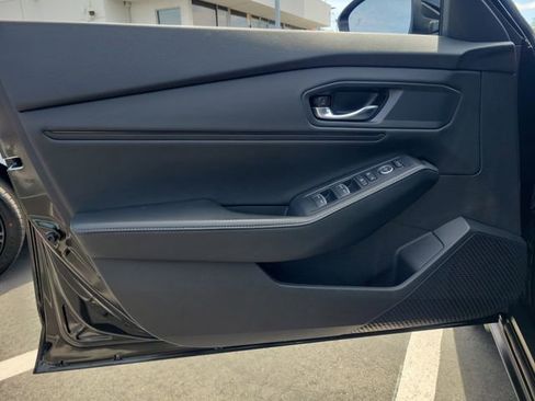 Used 2024 Honda Accord Sport image 18