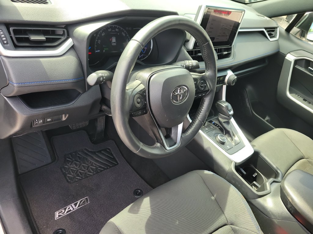 Certified 2023 Toyota RAV4 SE AWD/4WD image 7
