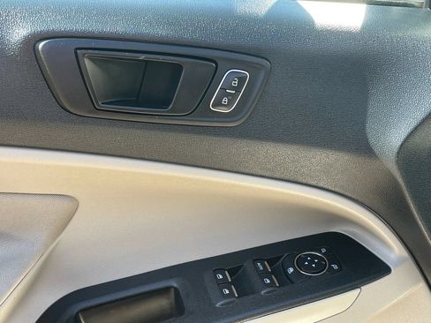 Used 2022 Ford EcoSport S AWD/4WD image 20