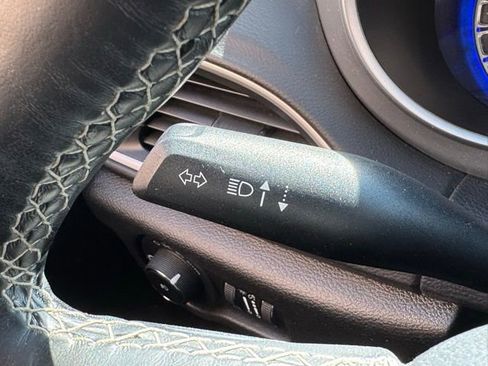 Used 2020 Chrysler Pacifica Touring w/ S Appearance Package image 24