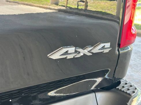 Used 2025 RAM 1500 Laramie AWD/4WD image 22