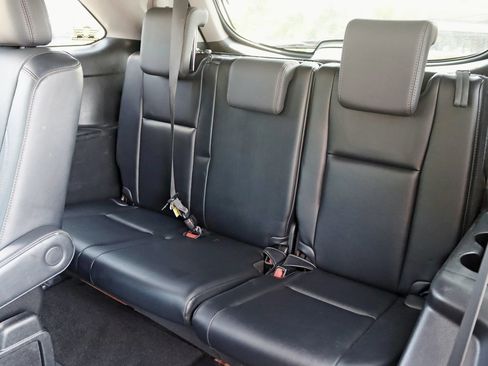 Used 2015 Toyota Highlander Limited Platinum AWD/4WD image 32