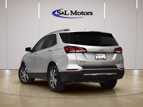 Used 2022 Chevrolet Equinox Premier AWD/4WD image 5