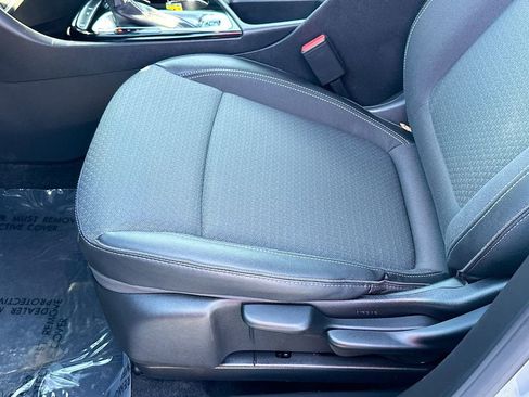 Used 2023 Buick Encore GX Preferred image 19