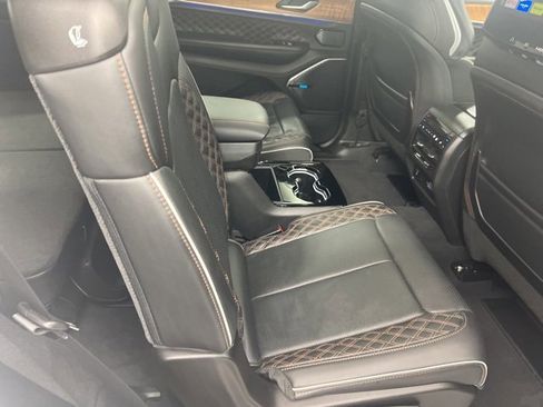 Used 2024 Jeep Grand Cherokee L Summit image 23