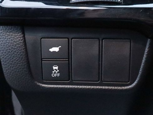 Used 2025 Honda CR-V EX-L image 16