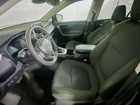 Used 2024 Toyota RAV4 LE image 13