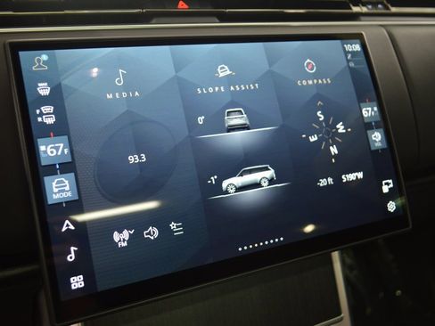 New 2026 Land Rover Range Rover SE image 26