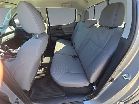 Used 2020 Toyota Tacoma SR image 17