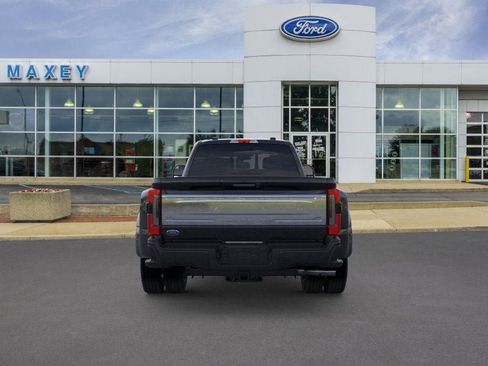 New 2026 Ford F450 Platinum w/ Platinum Plus Package image 5