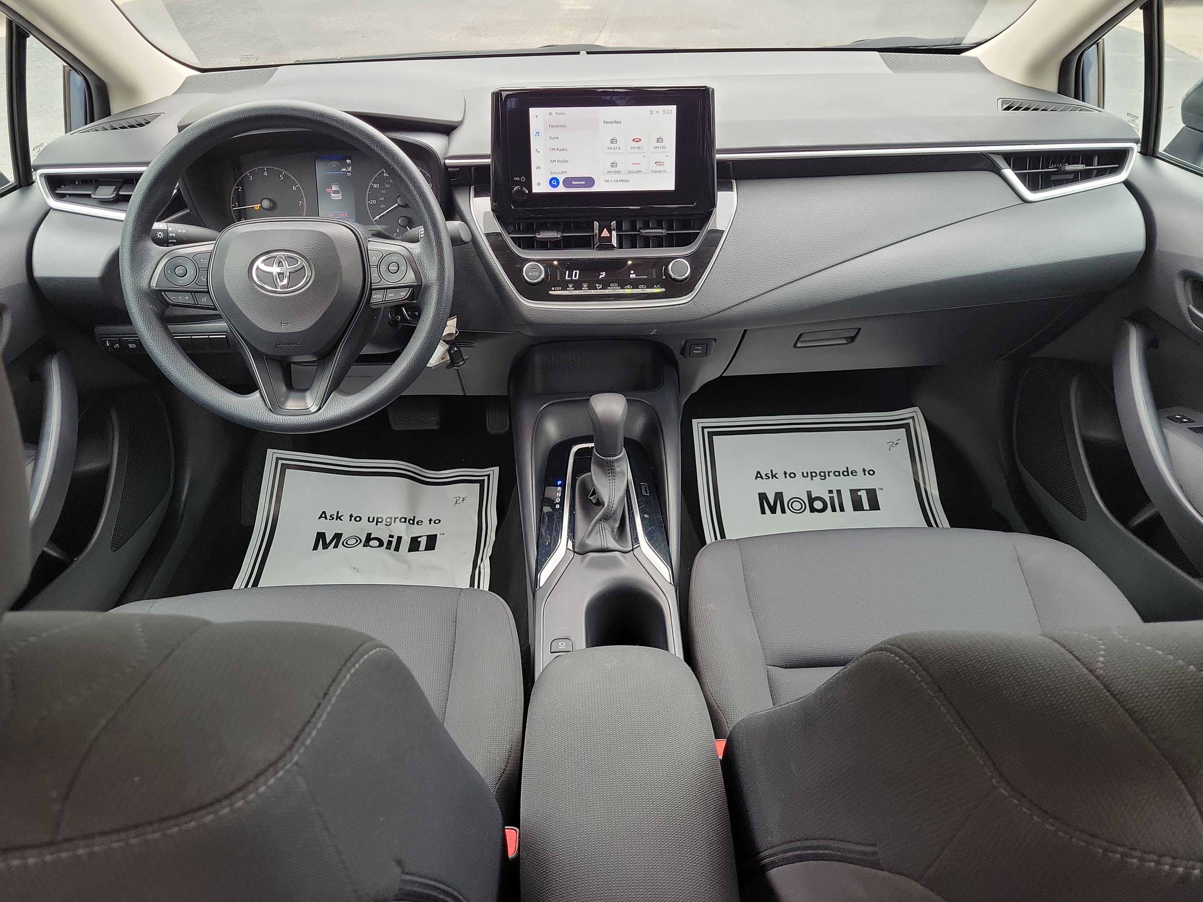 Used 2024 Toyota Corolla LE FWD image 11